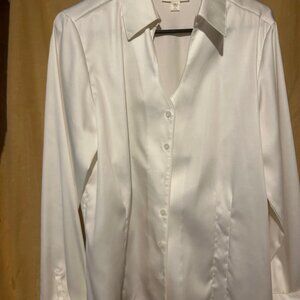 Classic Coldwater Creek Button  down dress shirt